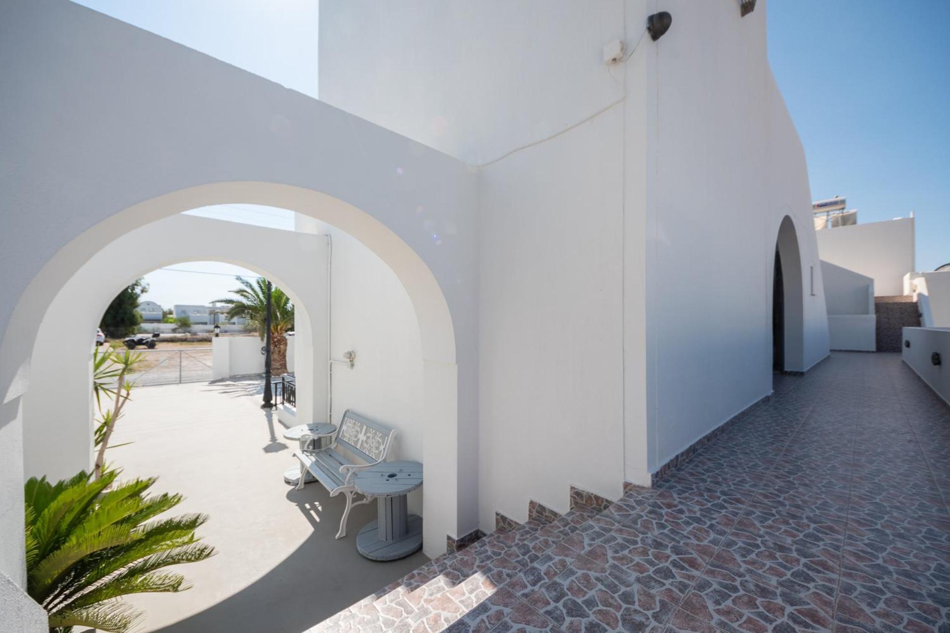 Villa Valvis Perissa  Exterior photo